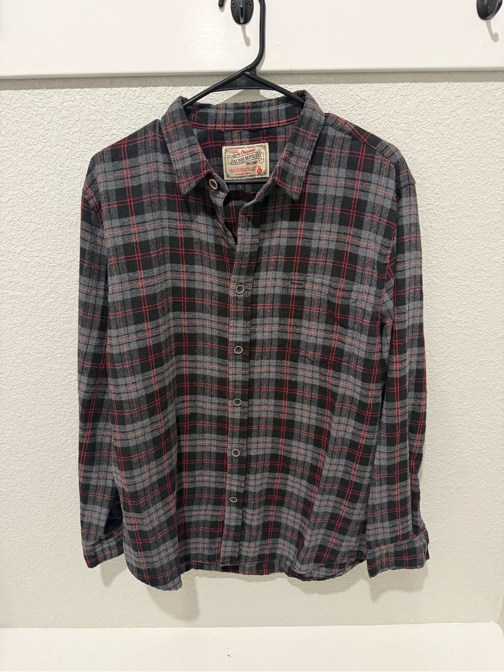 Jachs Men's Black & Gray Plaid Button-Down Shirt with Red Accents